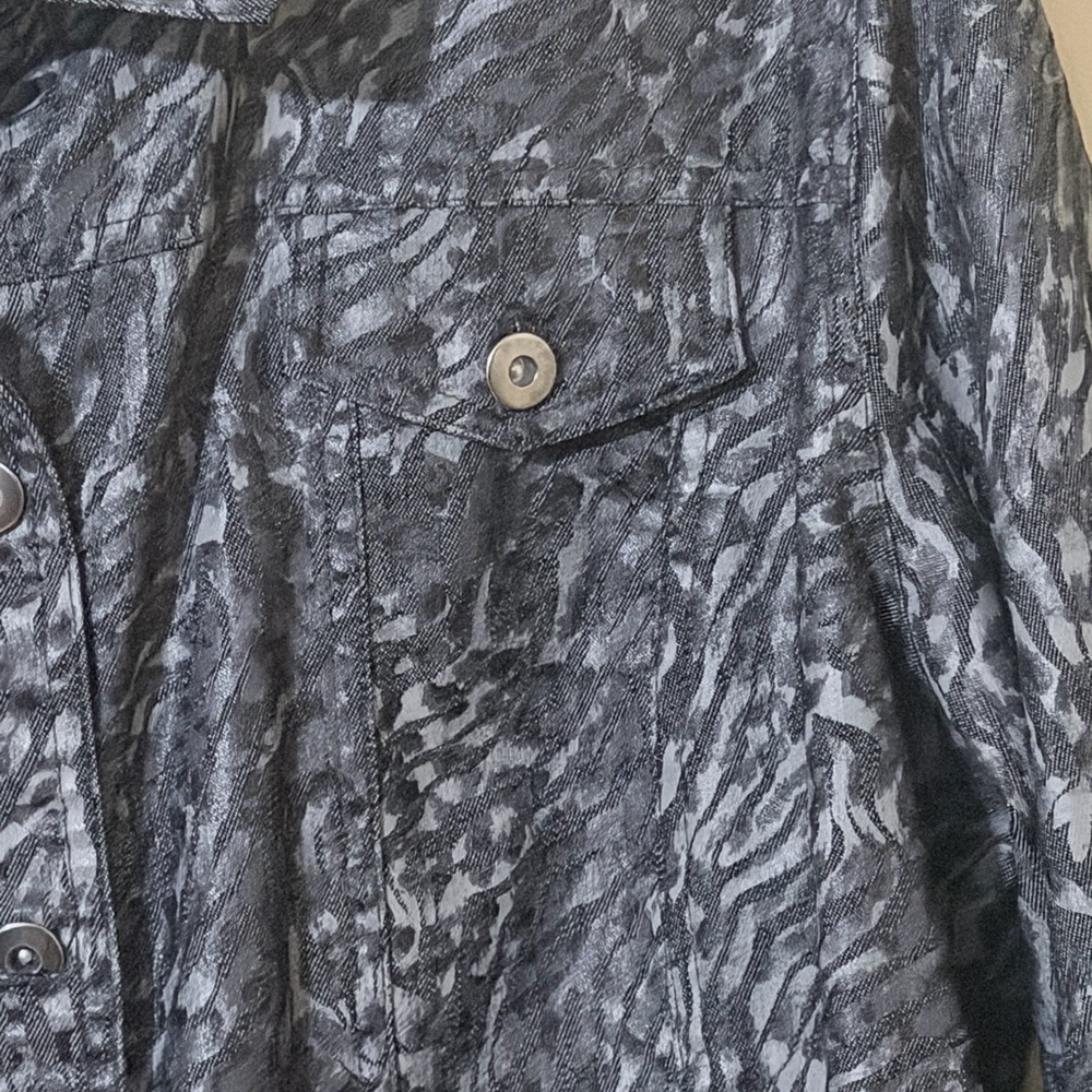 Westbound Black and Gray Patterned Jean Jacket - Picture 5 of 13